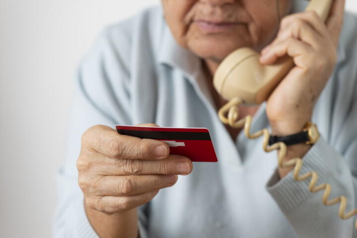 Chargeback Evidence: Which Documents Strengthen a Dispute